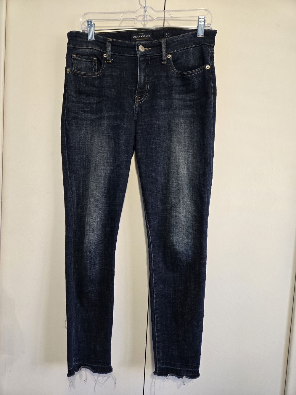 Lucky Brand Ava Skinny Jeans 6/28‎ Dark Wash Raw Hem Mid Rise Stretch Denim